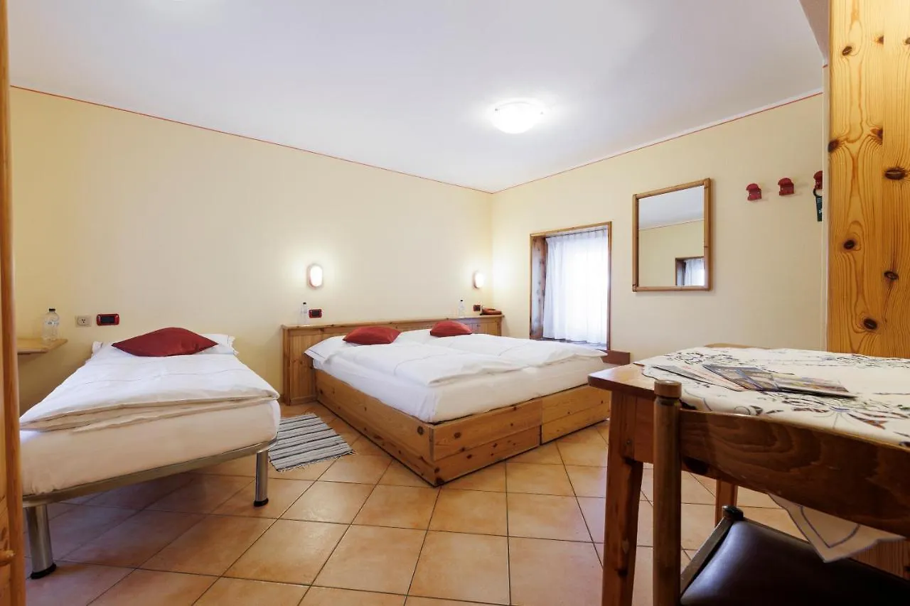 ליביניו Hotel San Rocco