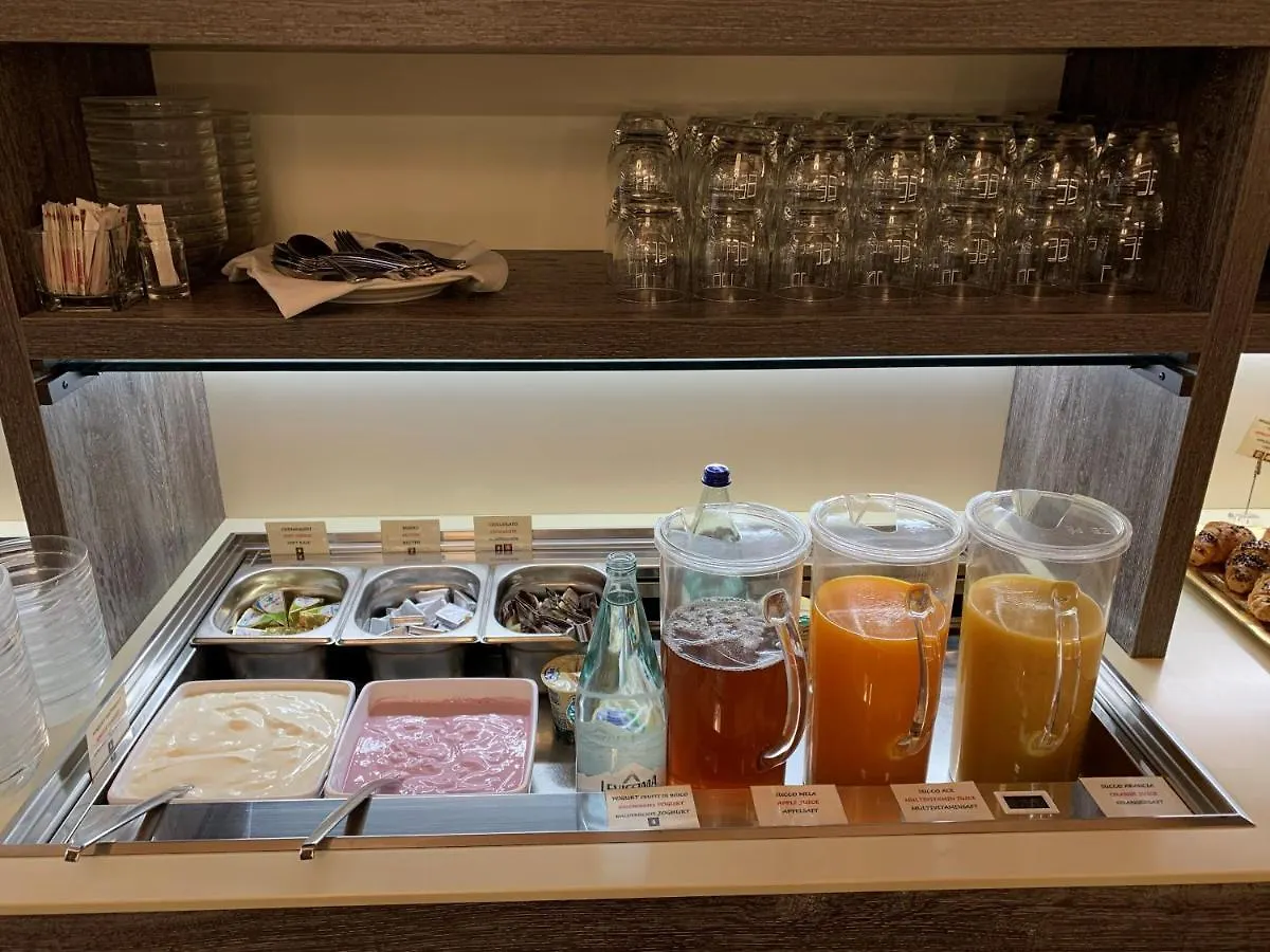 ליביניו Hotel San Rocco איטליה