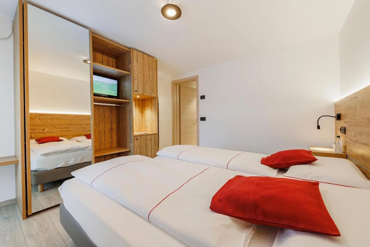 Hotel San Rocco Livigno 3*,  Italy